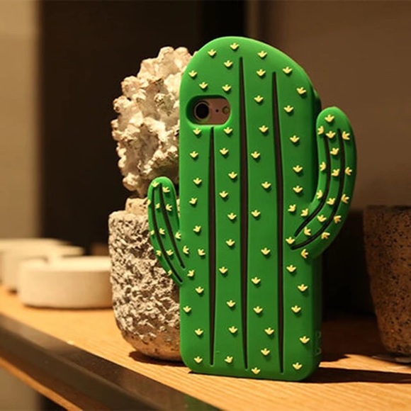 Other - IPhone case Cactus 🌵